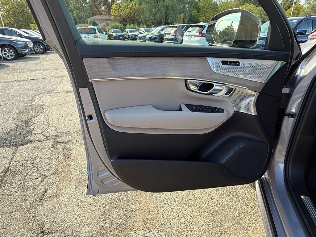 new 2026 Volvo XC90 car, priced at $83,590