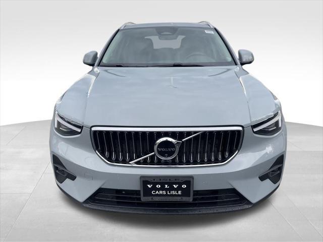 new 2025 Volvo XC40 car, priced at $50,825