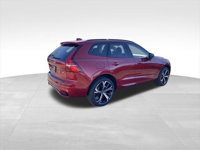 new 2025 Volvo XC60 car, priced at $60,020