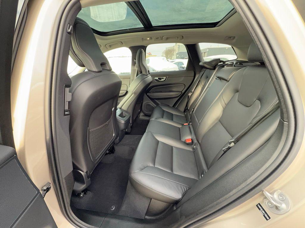 new 2025 Volvo XC60 car, priced at $51,100