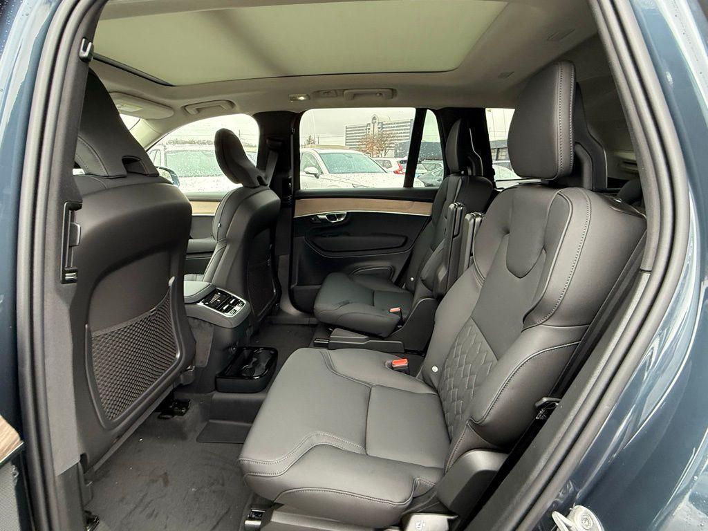 new 2026 Volvo XC90 car, priced at $71,485