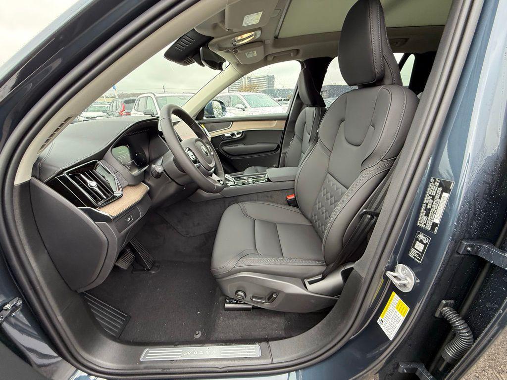 new 2026 Volvo XC90 car, priced at $71,485
