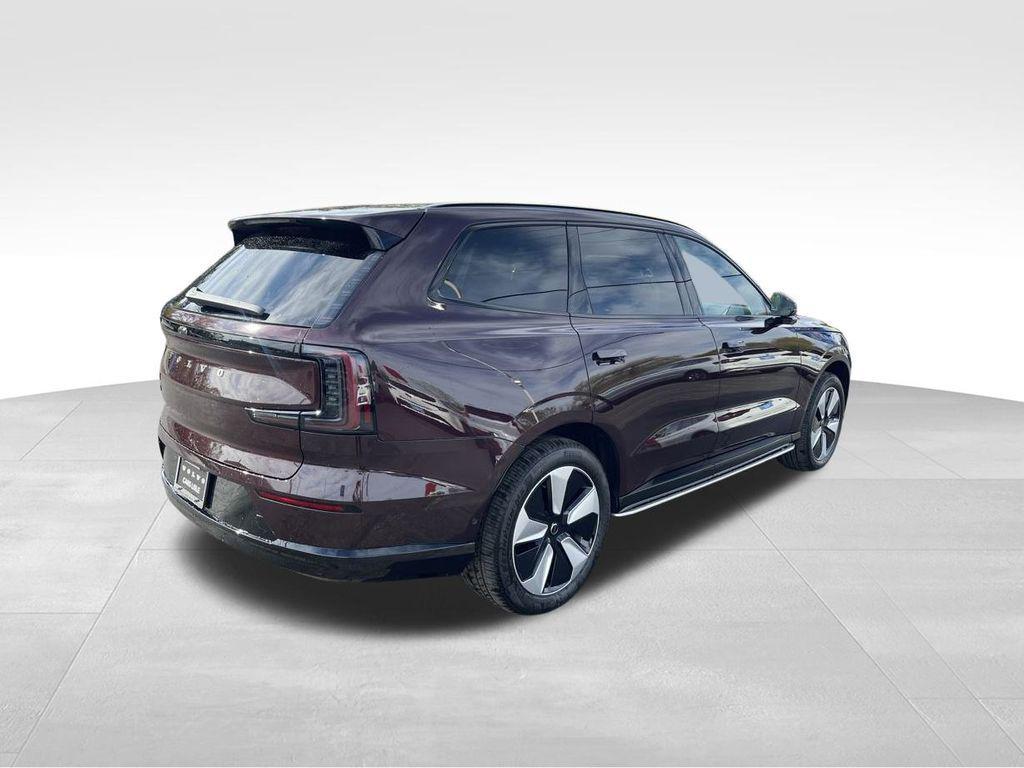new 2025 Volvo EX90 car, priced at $83,059