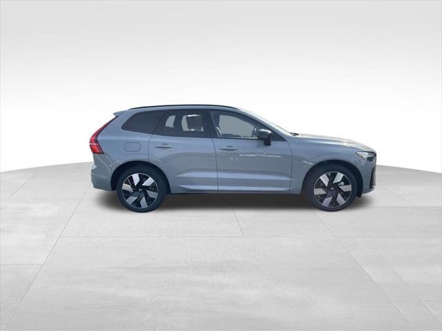 new 2025 Volvo XC60 Plug-In Hybrid car, priced at $64,235