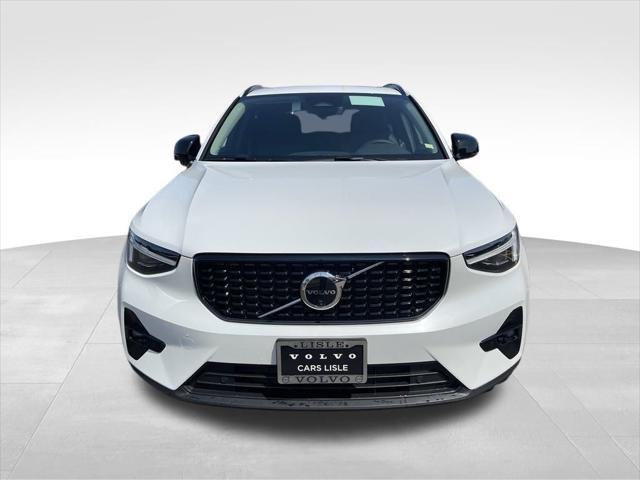 new 2025 Volvo XC40 car, priced at $50,320