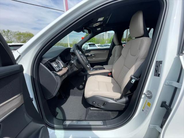 new 2025 Volvo XC90 car, priced at $59,545