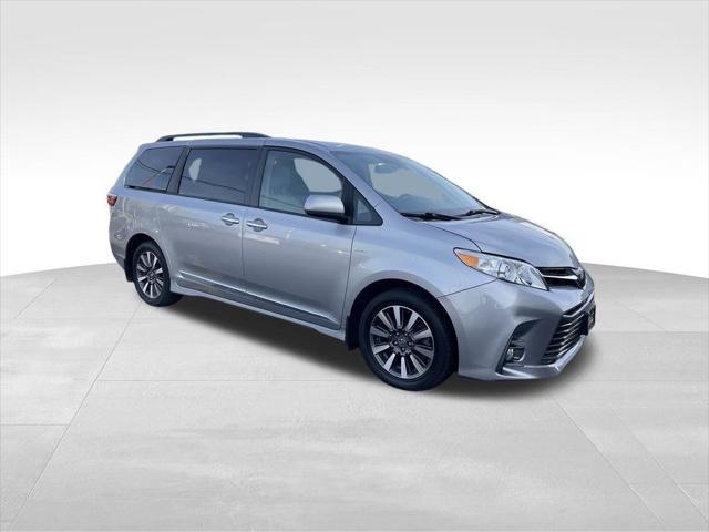 used 2018 Toyota Sienna car, priced at $26,900