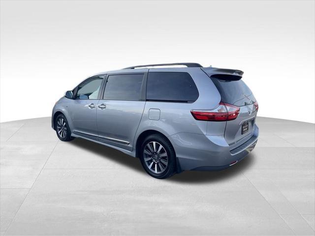 used 2018 Toyota Sienna car, priced at $26,900