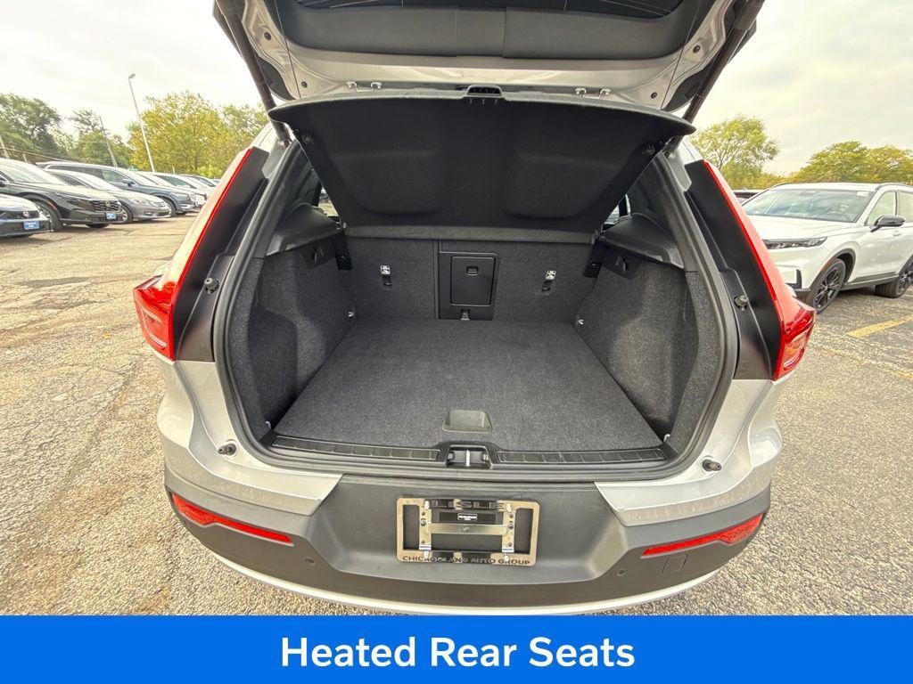 used 2025 Volvo XC40 car, priced at $32,425