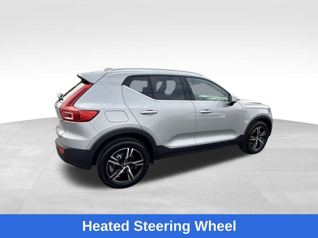 used 2025 Volvo XC40 car, priced at $32,898