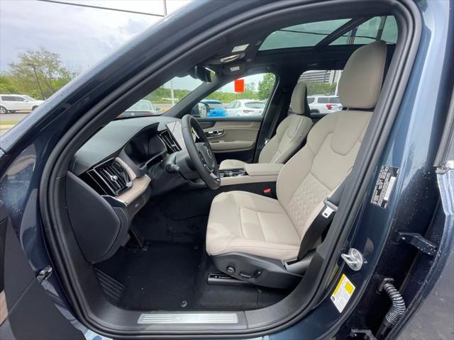 new 2025 Volvo XC90 car, priced at $68,155