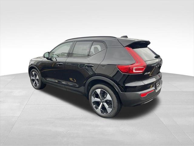 new 2025 Volvo XC40 car, priced at $46,815