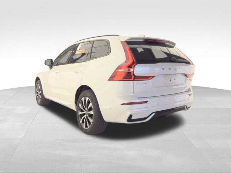 used 2025 Volvo XC60 car, priced at $40,990