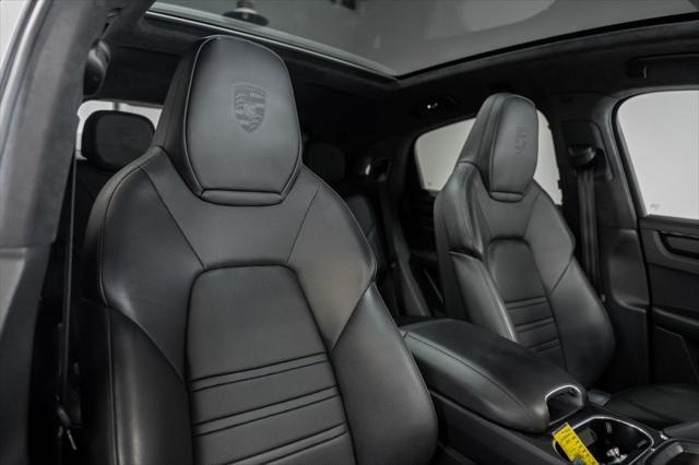 used 2022 Porsche Cayenne E-Hybrid car, priced at $119,990