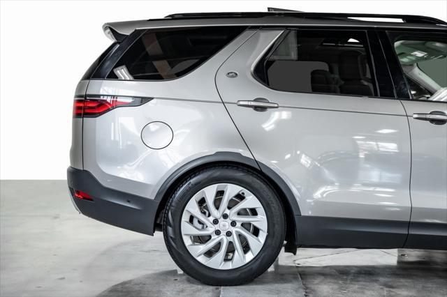 used 2021 Land Rover Discovery car, priced at $34,490