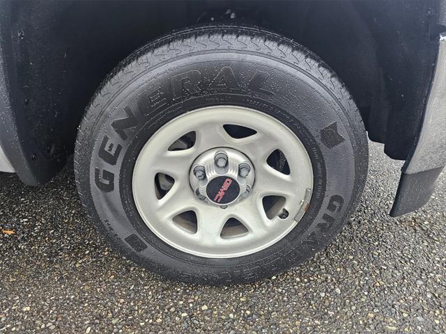 used 2018 GMC Sierra 1500 car, priced at $25,951