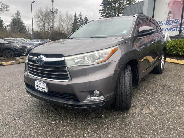 used 2015 Toyota Highlander Hybrid car, priced at $26,995