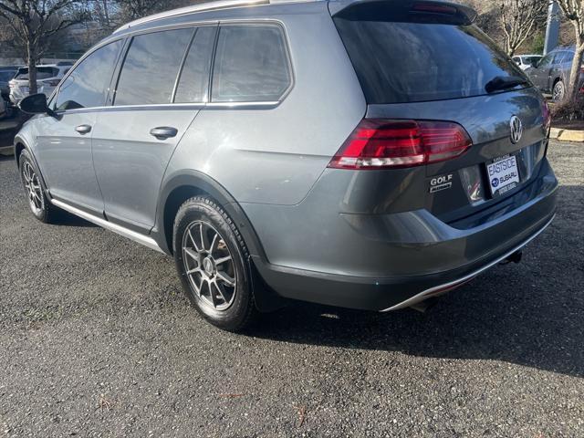 used 2019 Volkswagen Golf Alltrack car, priced at $19,990