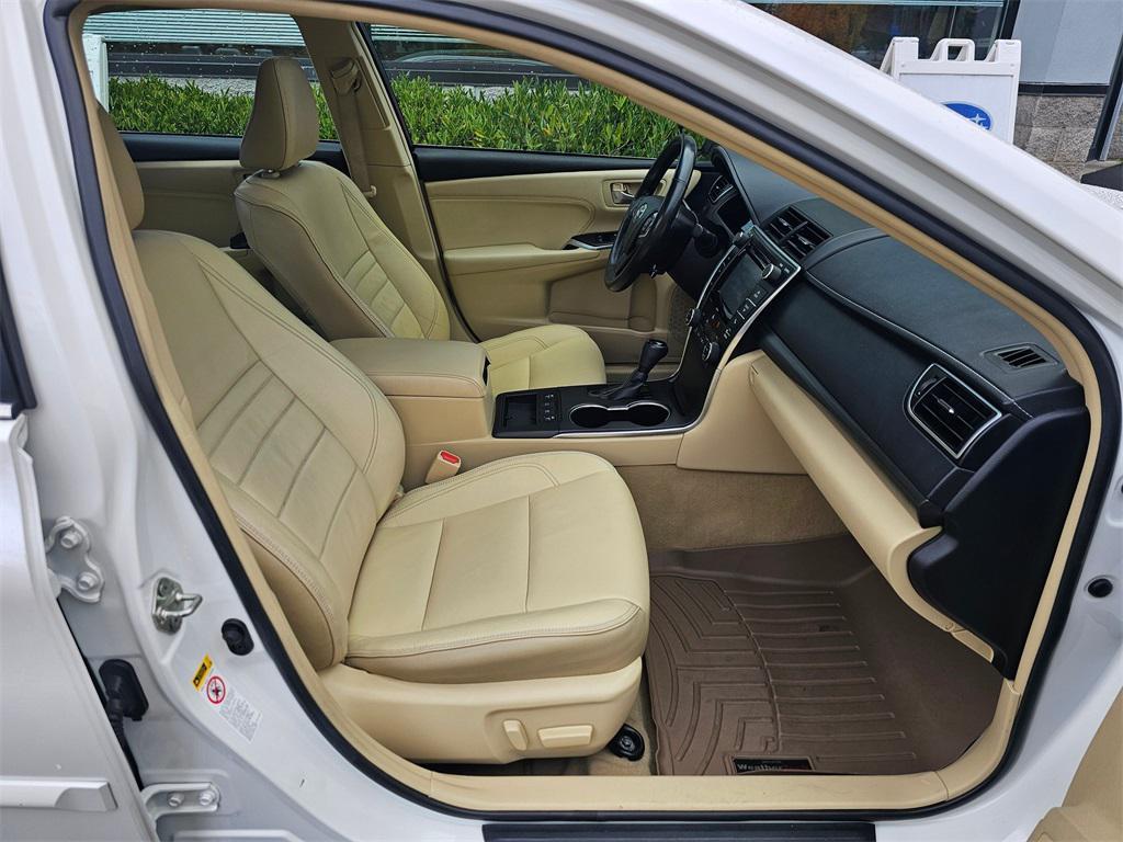 used 2017 Toyota Camry Hybrid car, priced at $17,995