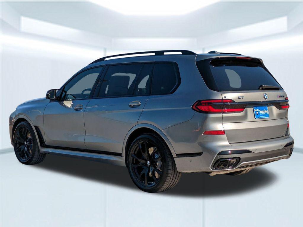 new 2026 BMW X7 car, priced at $123,135
