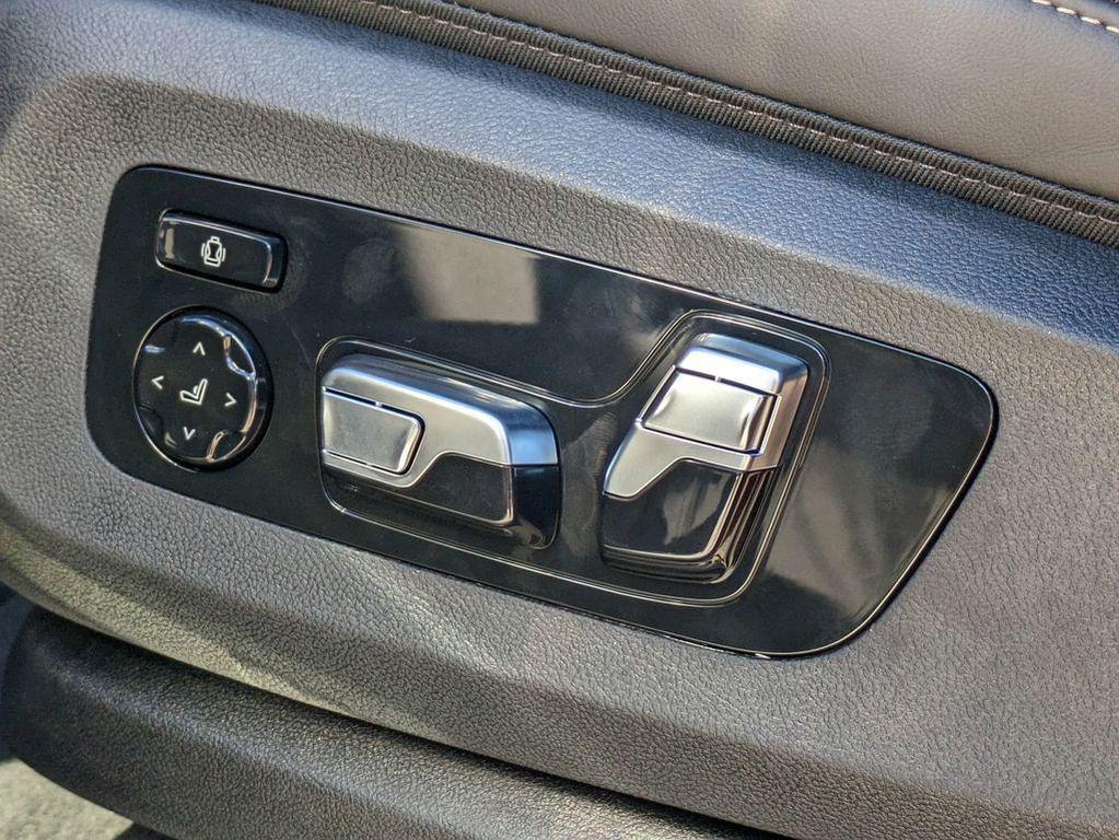 new 2026 BMW X7 car, priced at $123,135