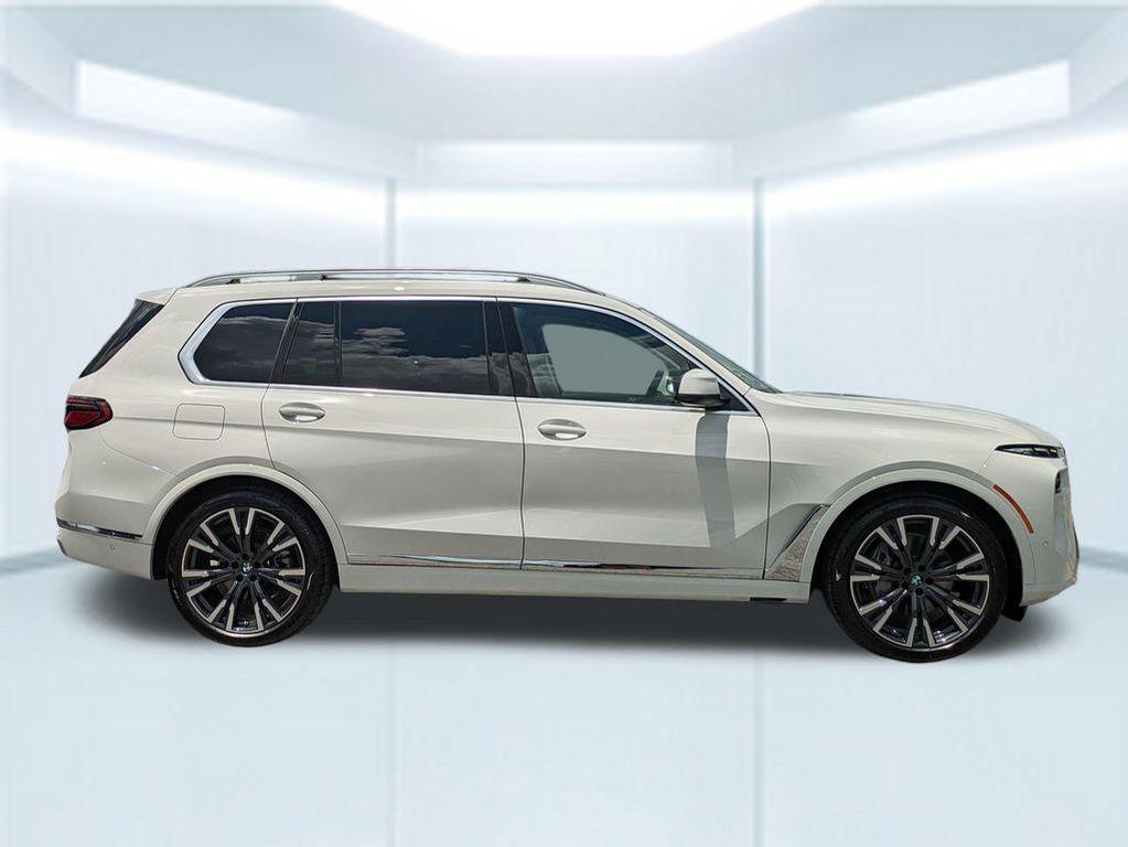 new 2026 BMW X7 car, priced at $95,255
