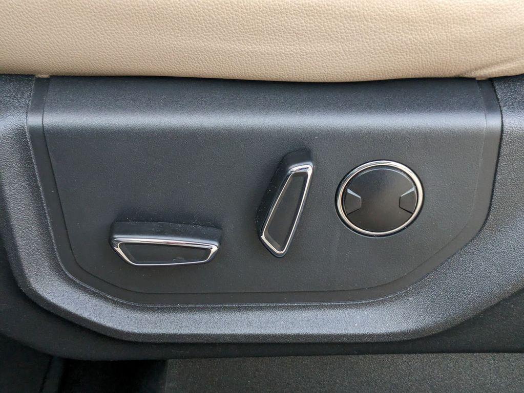 used 2023 Ford Expedition car, priced at $35,954