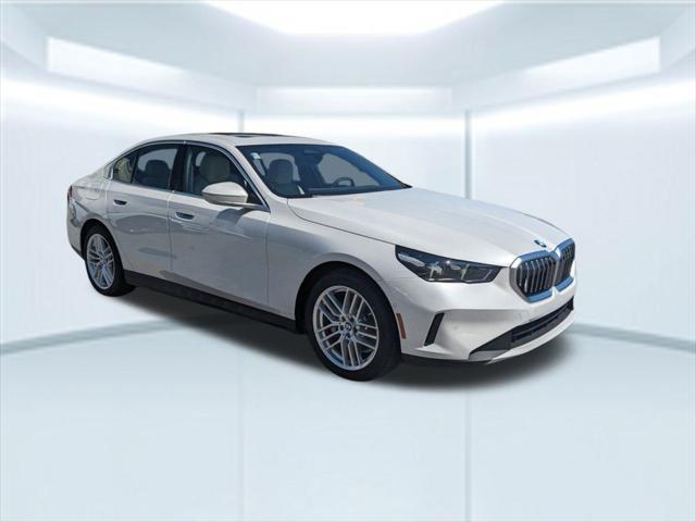 new 2024 BMW 530 car, priced at $60,295