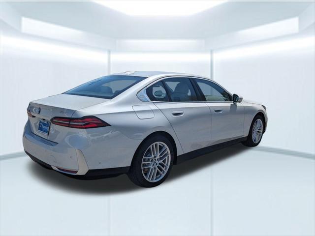 new 2024 BMW 530 car, priced at $60,295