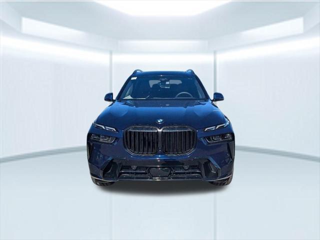 new 2025 BMW X7 car, priced at $98,625