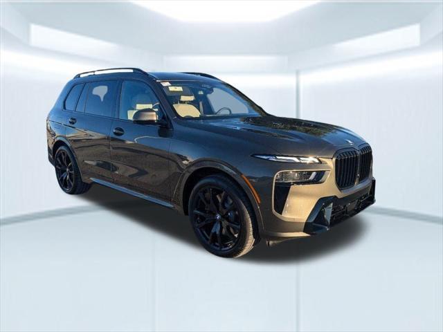 new 2025 BMW X7 car, priced at $101,150