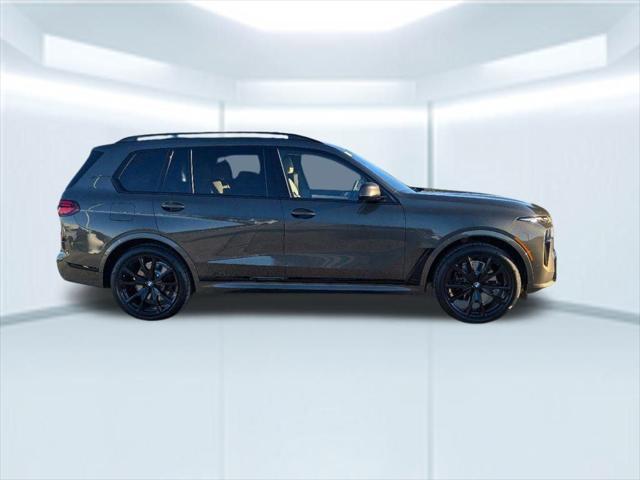 new 2025 BMW X7 car, priced at $101,150