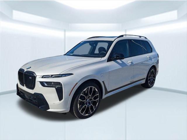 new 2025 BMW X7 car, priced at $117,600