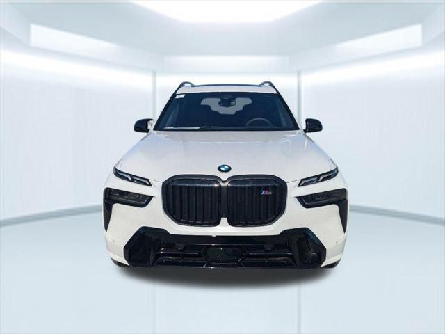 new 2025 BMW X7 car, priced at $117,600