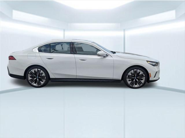 new 2024 BMW 530 car, priced at $62,290