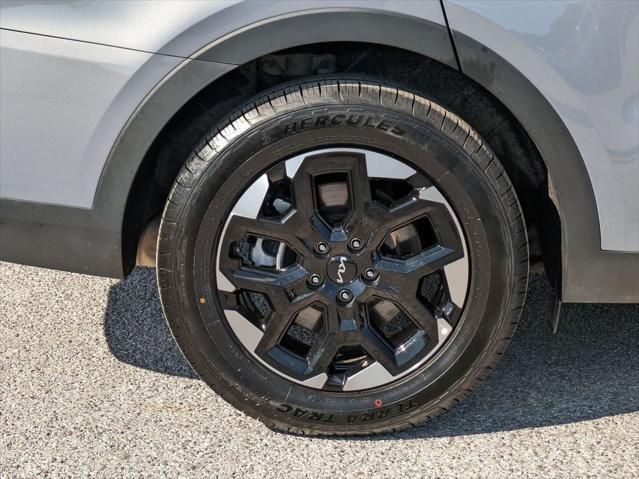used 2024 Kia Sorento car, priced at $29,059