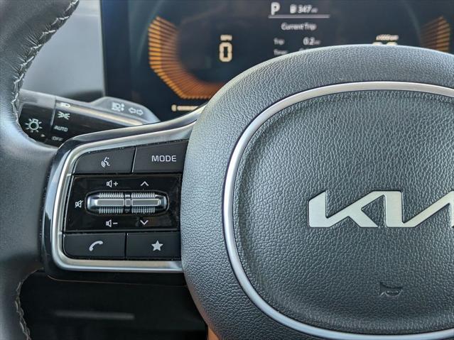 used 2024 Kia Sorento car, priced at $29,059