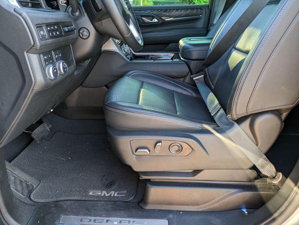 used 2023 GMC Yukon car, priced at $65,406