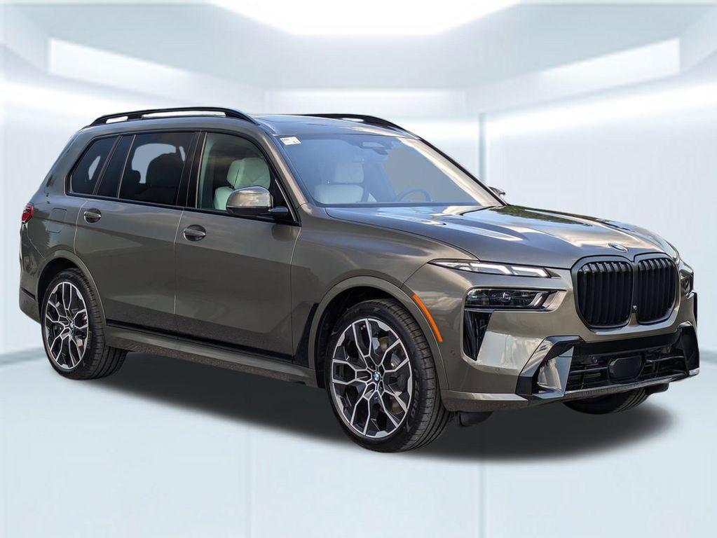 new 2026 BMW X7 car, priced at $102,655