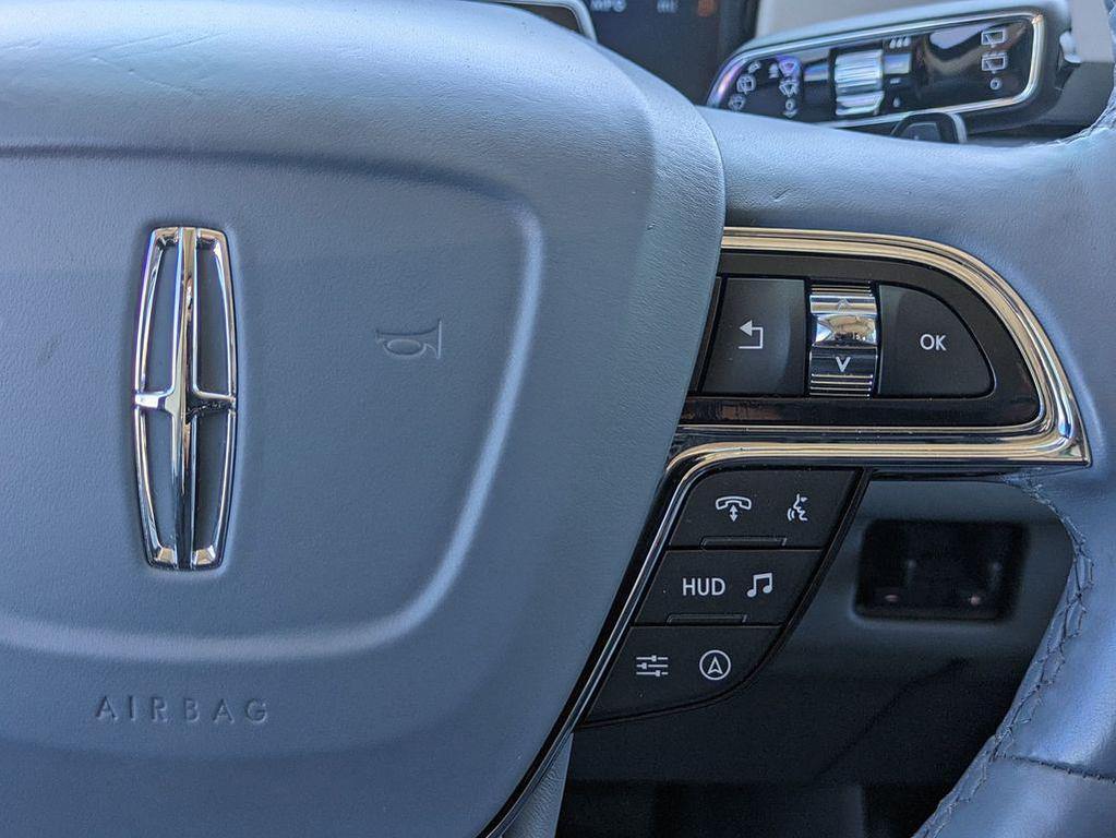 used 2023 Lincoln Navigator car, priced at $68,035