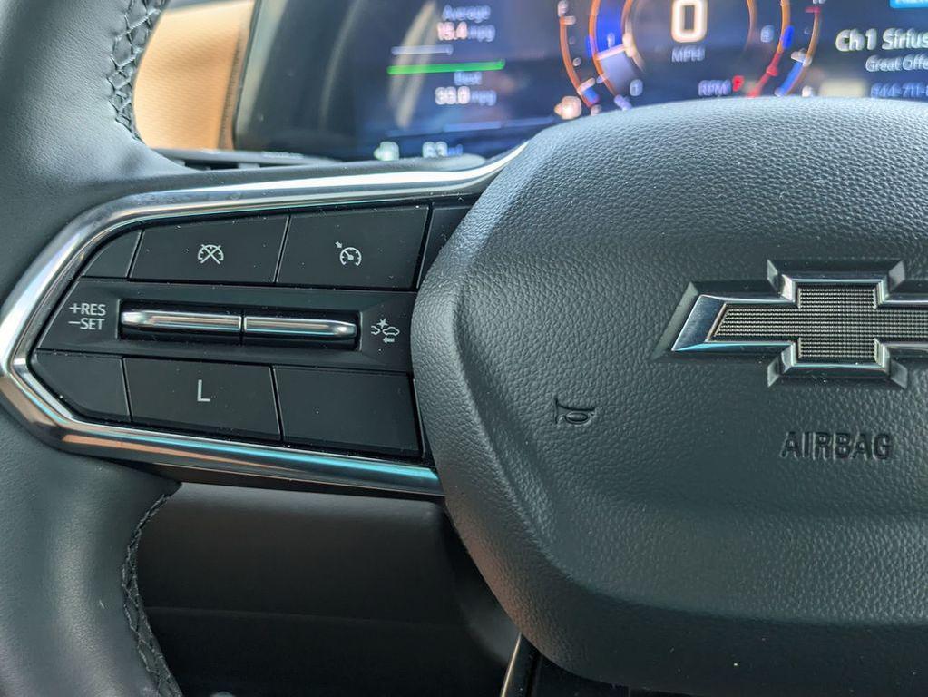 used 2025 Chevrolet Equinox car, priced at $32,733