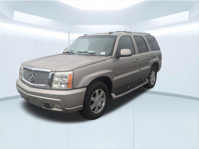 used 2003 Cadillac Escalade car, priced at $6,289