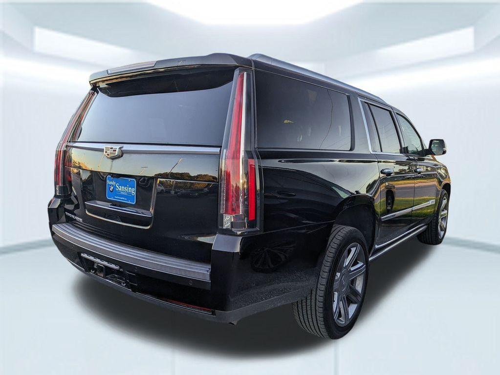 used 2019 Cadillac Escalade ESV car, priced at $32,921