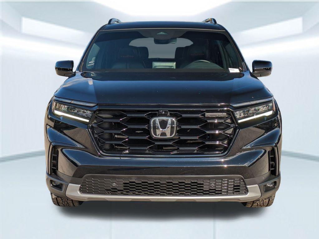 used 2023 Honda Pilot car, priced at $40,745