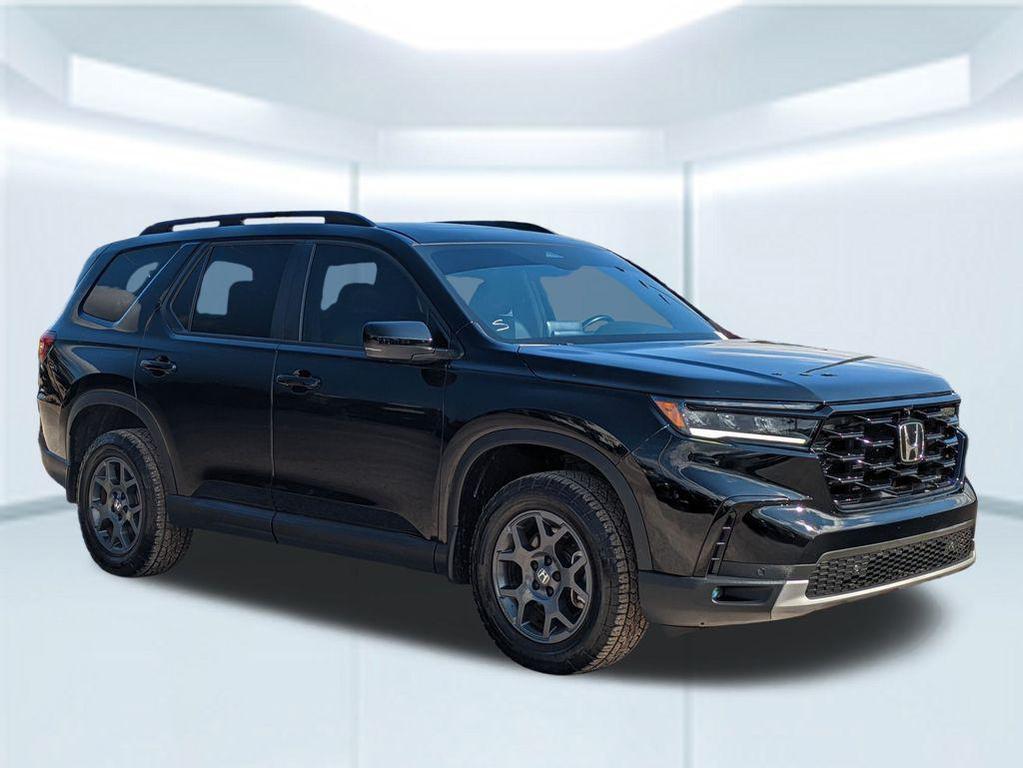 used 2023 Honda Pilot car, priced at $40,745