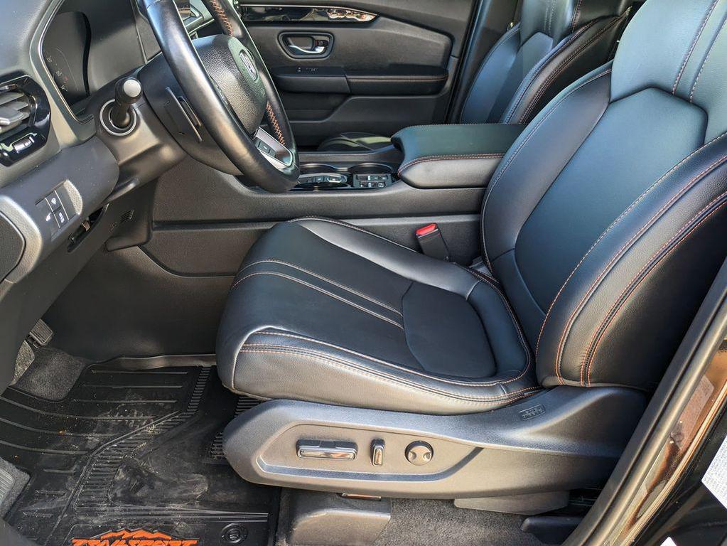 used 2023 Honda Pilot car, priced at $40,745