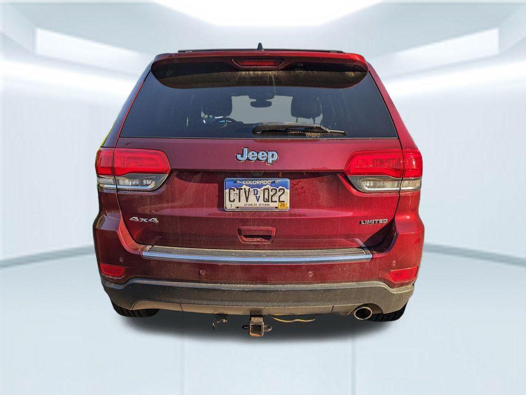 used 2018 Jeep Grand Cherokee car, priced at $15,171