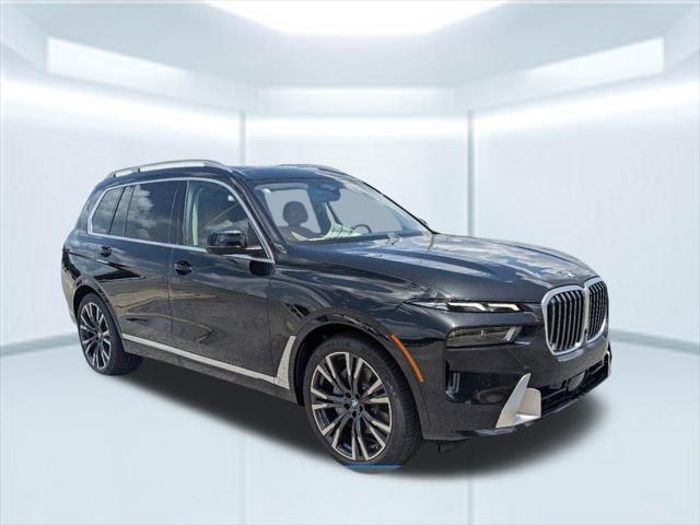 new 2025 BMW X7 car, priced at $93,550