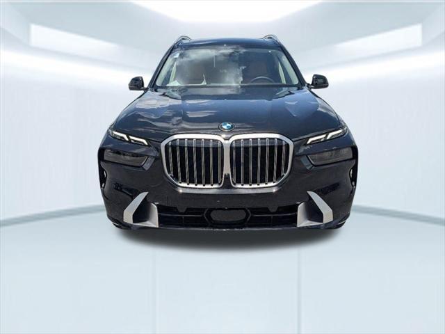 new 2025 BMW X7 car, priced at $93,550