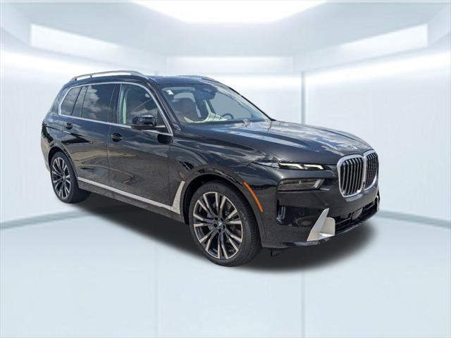 new 2025 BMW X7 car, priced at $93,550